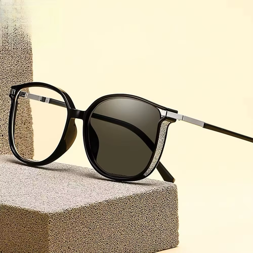 Chic Anti - Blue Light Round - Square Glasses