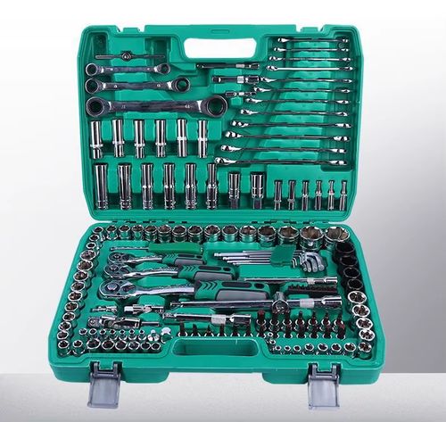 Automotive mechanical repair vehicle-mounted socket wrench toolbox combination hardware set complete set