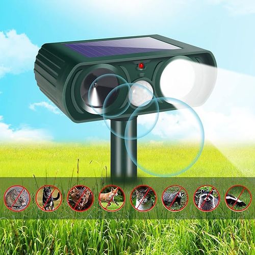 Solar-powered outdoor ultrasonic animal repeller