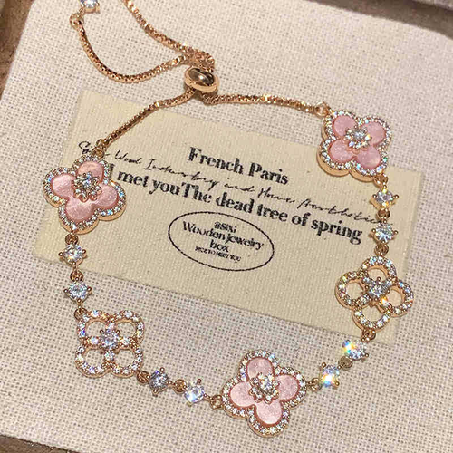 🌸 Blissful Clover Adjustable Mother-of-Pearl Bracelet - Dazzling Zirconia & Vintage Pink 🌸