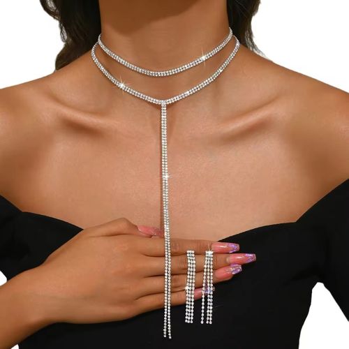 Shine Bright with This Stunning Rhinestone Jewelry Set!