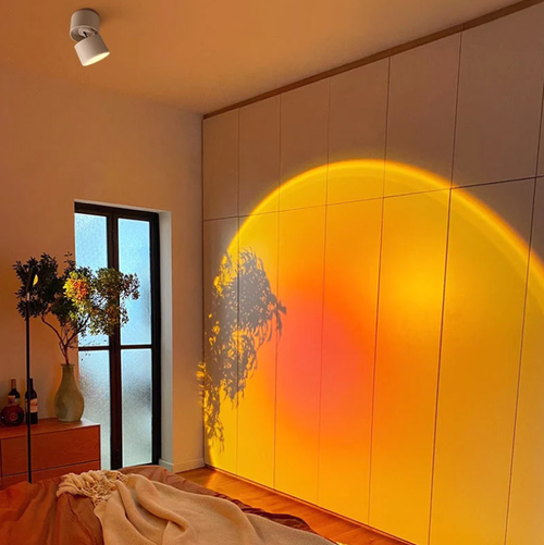 LED Sunset Projection Lamp,for Photography, Selfies, Parties - Home, Bedroom, Wedding, Camping, Valentine's Day, Halloween, Christmas Decor, Sunset Lamp