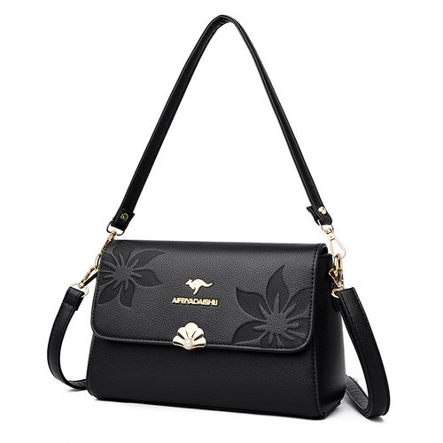 New minimalist crossbody bag for commuting