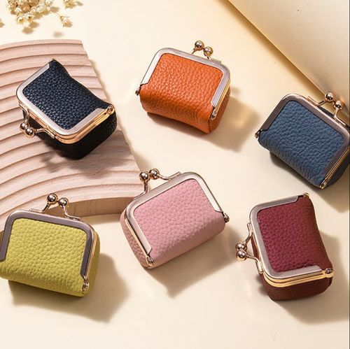 ✨New Arrival✨Genuine Leather Mini Jewelry Box