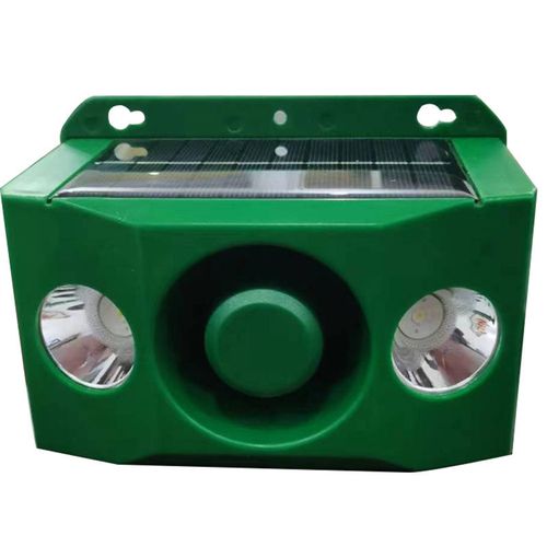 Dual Spotlight Square Solar Powered Rechargeable Eco-Friendly ABS Pesticide Solid Dog and Wild Animal Repellent Waterproof