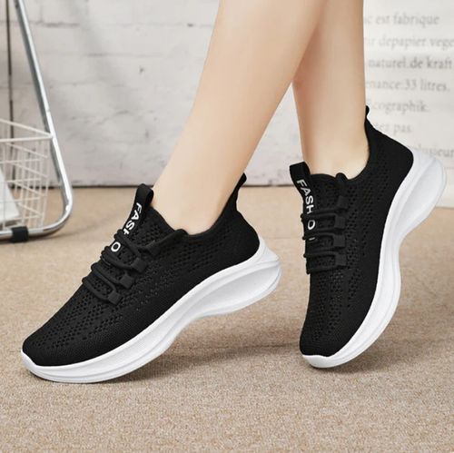 Women's lightweight mesh sneakers with good breathability