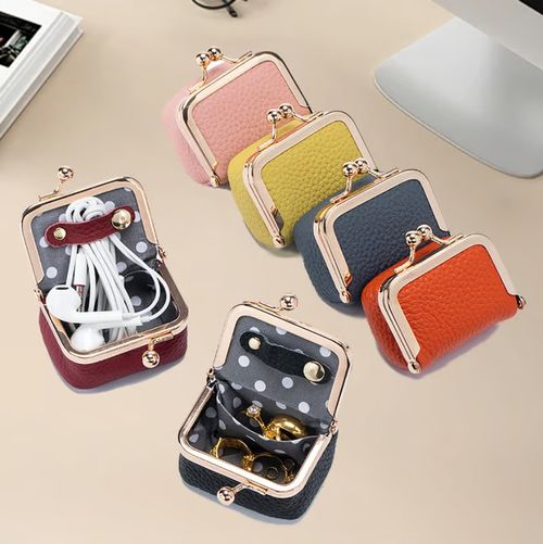 ✨New Arrival✨Genuine Leather Mini Jewelry Box