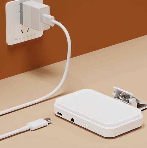 ✨ Rotatable 3-Color Warm and Cool Phone Charging Light 📱🤳