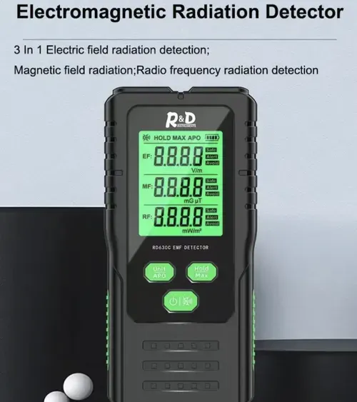 This 3-in-1 electromagnetic radiation detector can precisely measure electric fields, magnetic fields and radio frequency radiation