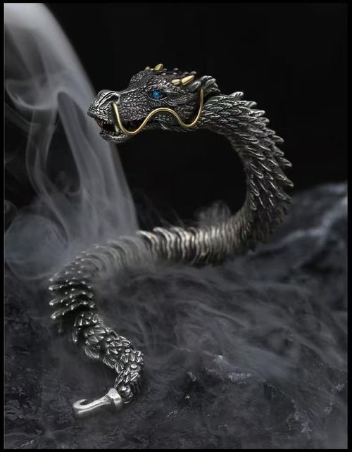 Dragon-shaped bracelet made entirely by hand from China（Ghana Limited-Time Offer）
