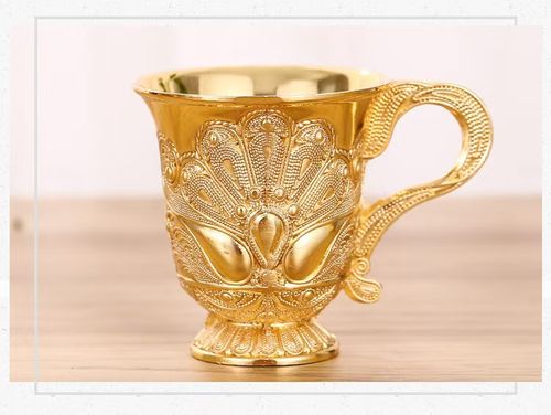 Ghanaian Royal Family's Exclusive Wine Set: Defining Your Extraordinary Life