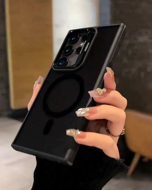 Samsung Galaxy S22–S26 Ultra Magnetic Phone Case