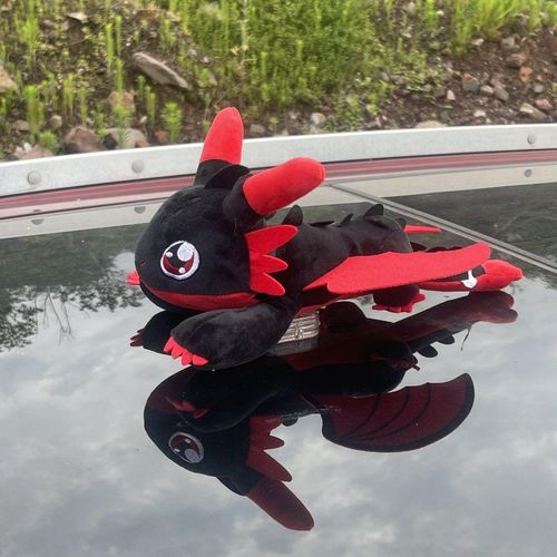Car Accessory Little Flying Dragon Plush, Car Exterior Cool Roof Decoration Toy, Ornamen Accessories with Suction Cup, Flying Dragon Stuffed Plush Animal with Movable Wings - Red Black 13 Icnh