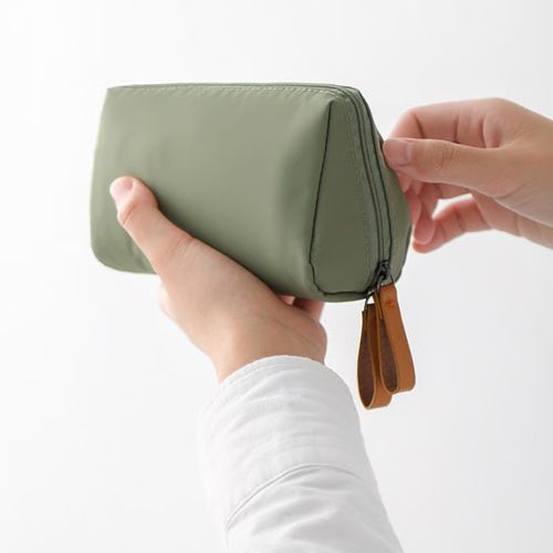 Super-capable cosmetic bagTravel makeup pouch (unisex) 🔥