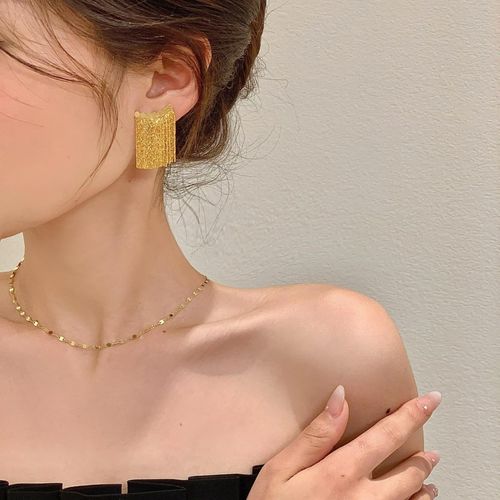 925 Silver Post Unique Metal Arc Tassel Stud Earrings for Women – Fashionable and Elegant Boutique Design