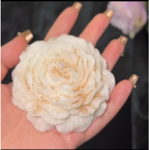 Massage 48 degrees low temperature aromatherapy candle mood for beginners without hurting the skin can be drawn couple Valentine's Day rose