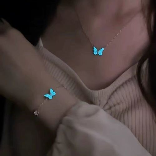Luminous butterfly necklace + luminous butterfly bracelet, ins advanced blue luminous smart butterfly bracelet female forest aurora clavicle chain