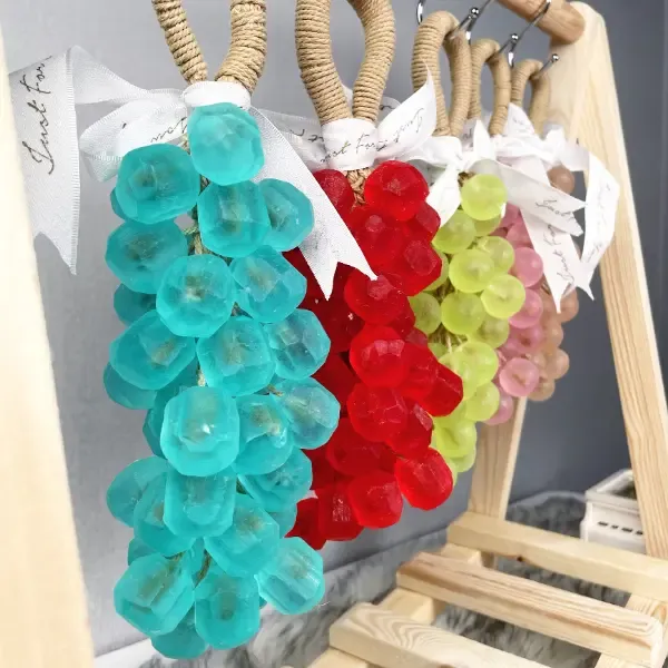 Handmade Grape Soap – Fresh & Beautiful