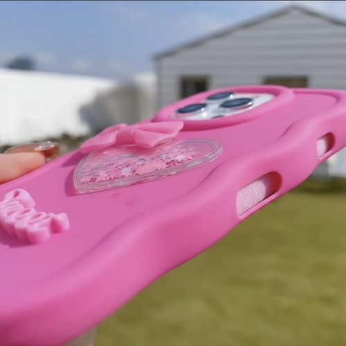 iPhone Full-Cover Heart Protective Case – Cute Shockproof Cover