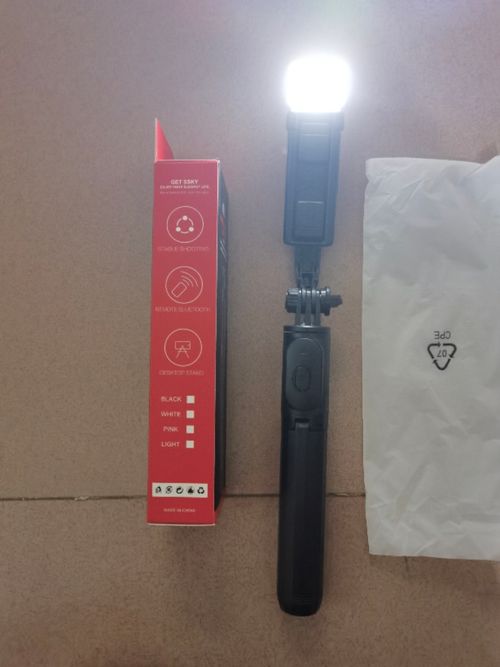 selfie stick