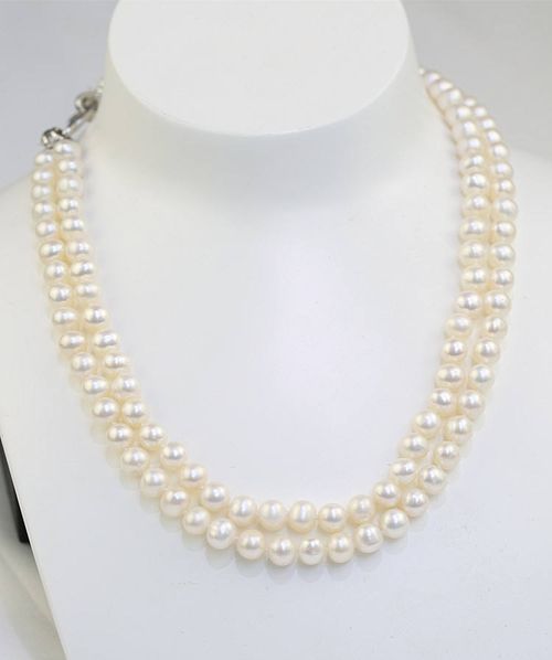 Pure natural freshwater pearl necklace