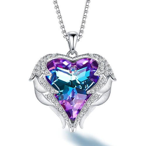 Elegant and fashionable jewelry for women, exquisite crystal gemstone necklace, heart-shaped angel wing pendant necklace
