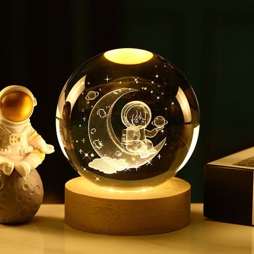 LED SPHERE – NIGHT LIGHT FOR A COSMIC ATMOSPHERE