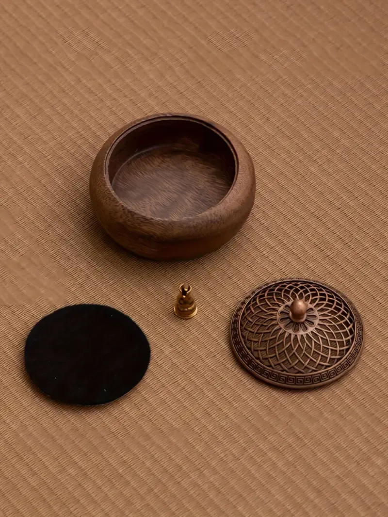 1pcs South American Walnut Retro Solid Wood Round Incense Burner, High-end Atmospheric Home Indoor Incense Burner