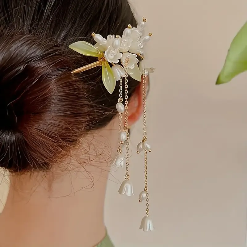 3D Pearl Tassel Comb: Wedding, Hanfu & Office Glam in One Piece 🌸