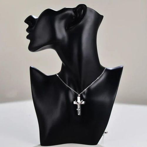 CROSS PENDANT
