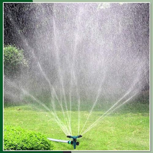 360-degree rotating garden sprinkler