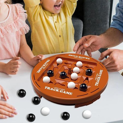 Logic Chess Track Playset