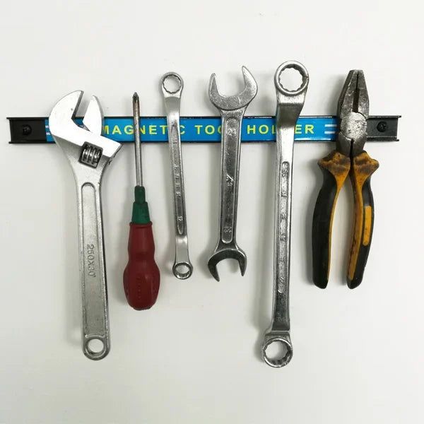 🧲 Strong magnetic tool holder – 30 kg load capacity, with quick-release function for workshop & garage 🛠️