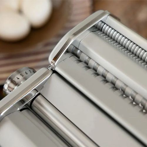 Pasta Maker Machine