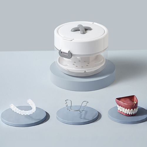 Retainer Storage Case