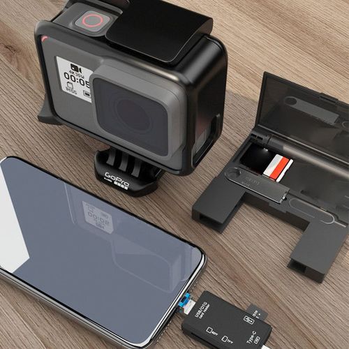 7-in-1 Multifunctional Card Reader