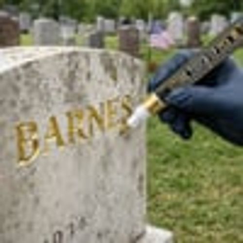 🐦Golden Tombstone Marker Pen for Restoring Faded Grave Inscriptions - Gold / 1 Pack