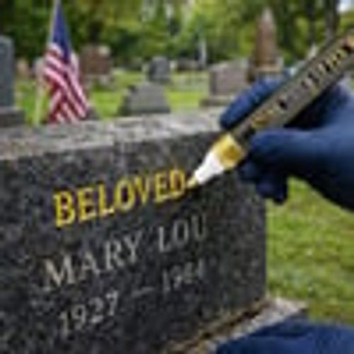 🐦Golden Tombstone Marker Pen for Restoring Faded Grave Inscriptions - Gold / 1 Pack