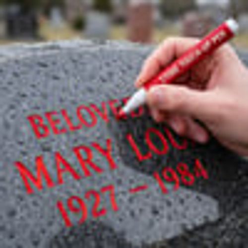 🐦Golden Tombstone Marker Pen for Restoring Faded Grave Inscriptions - Gold / 1 Pack