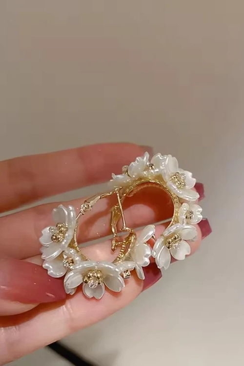 BLOOMING BLOSSOM HOOP EARRINGS