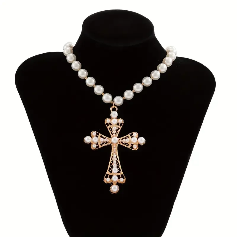 A delicate, unique, and exaggerated punk-style choker for women, featuring a large cross and faux pearl pendant. Suitable for girls and ladies, perfect for weddings and evening events.