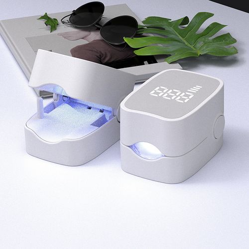 Nail treatment device