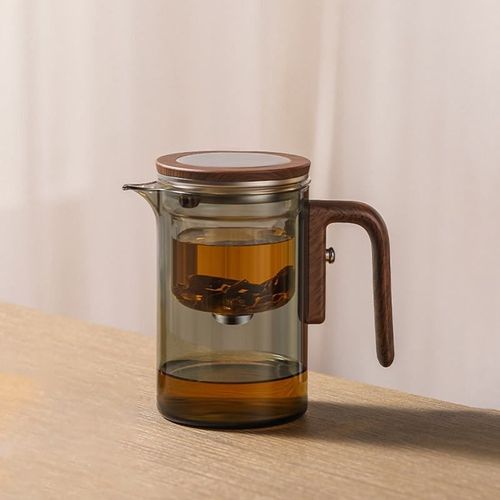 High end wooden handle glass teapot with filter  （A high-end combination tea set with a large pot and four small cups and wooden handles）