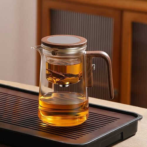 High end wooden handle glass teapot with filter  （A high-end combination tea set with a large pot and four small cups and wooden handles）