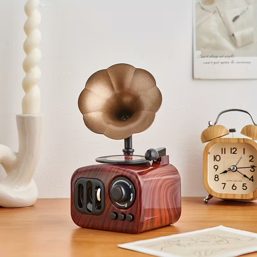 1pc Vintage Music Box with Retro Phonograph Design,mini vintage phonograph record music box