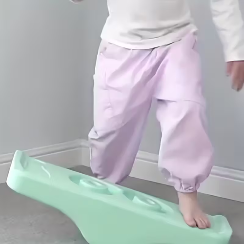 Balance Board for Sensory and Cognitive Training,Solo Seesaw,Preschool Toy Seesaw,Random color shipping