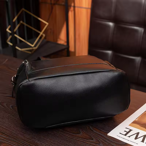 2025 new Korean retro large capacity soft leather texture leisure outdoor travel backpack women's bag