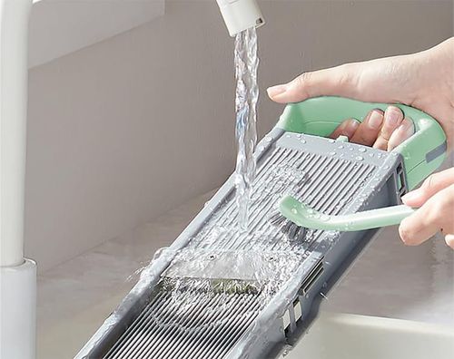 Safety Mandoline slicer for kitchen