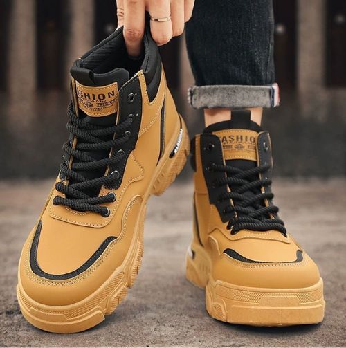 Fashion breathable non-slip faux leather boots