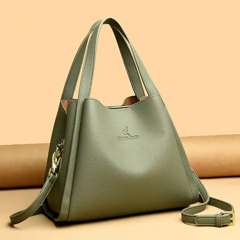Stylish large capacity tote bag